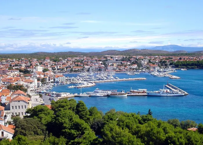 With A Parking Space - 12258 *